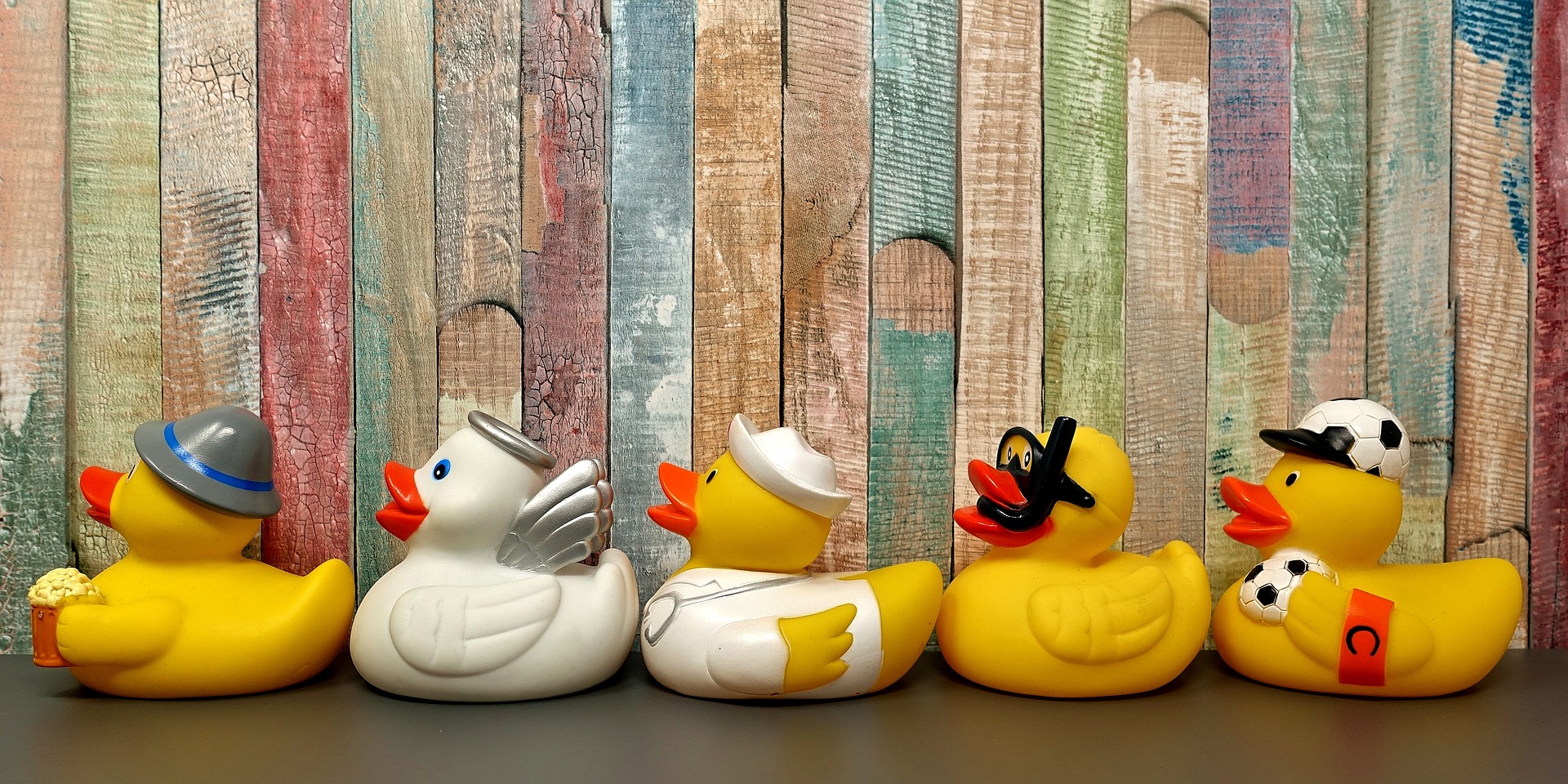 rubber-ducks-3412065_19208ka6lqeY6jtqW