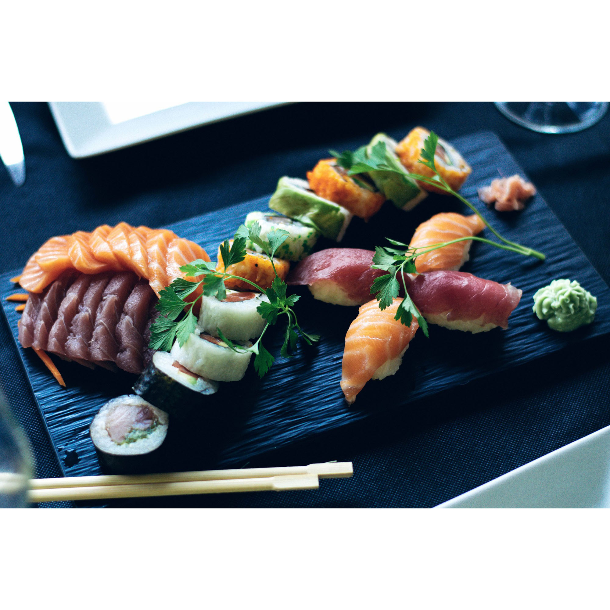 sushi-2455981_1920zm3qvImg5CW4F